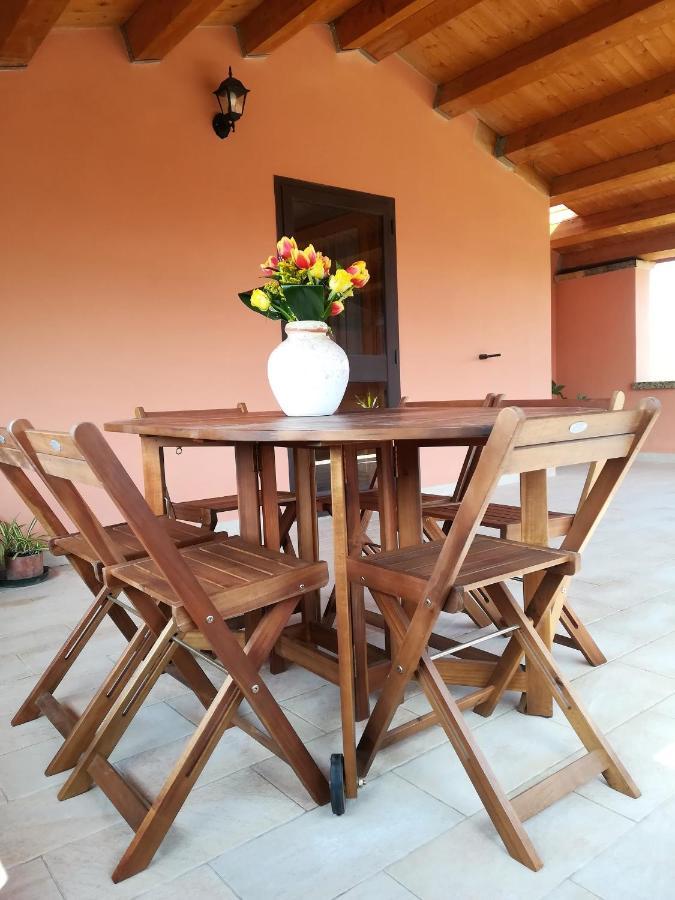 B&B Casa Ghiani Isili Buitenkant foto